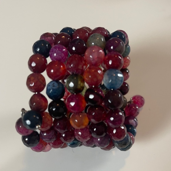 SAVVY CIE MULTICOLORED AGATE COIL WRAP BRACELET - Picture 4 of 4